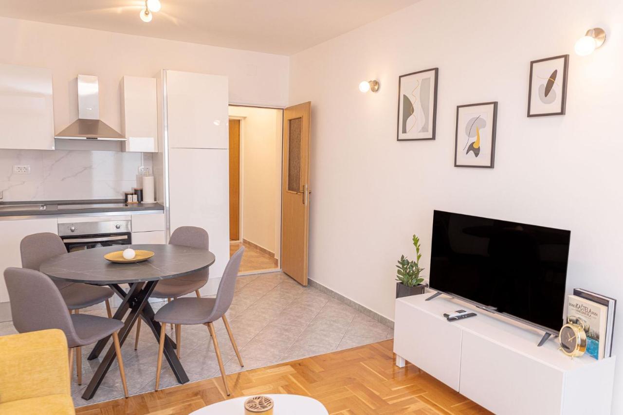 Apartments Veronika โตรกีร์ ภายนอก รูปภาพ