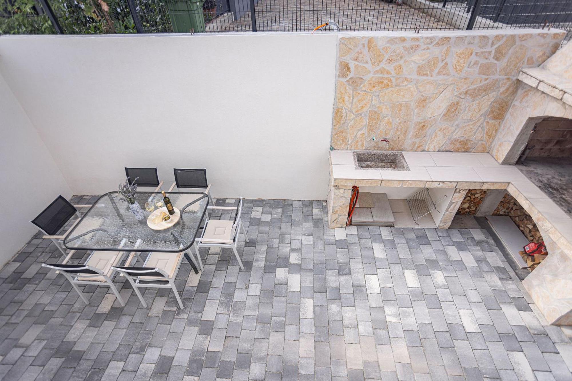 Apartments Veronika โตรกีร์ ภายนอก รูปภาพ